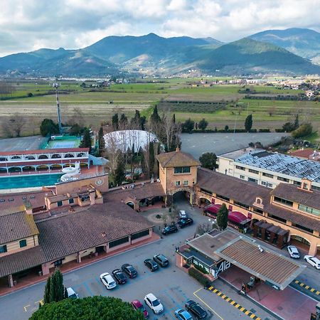 Hotel Boccaccio Calcinaia Exterior foto