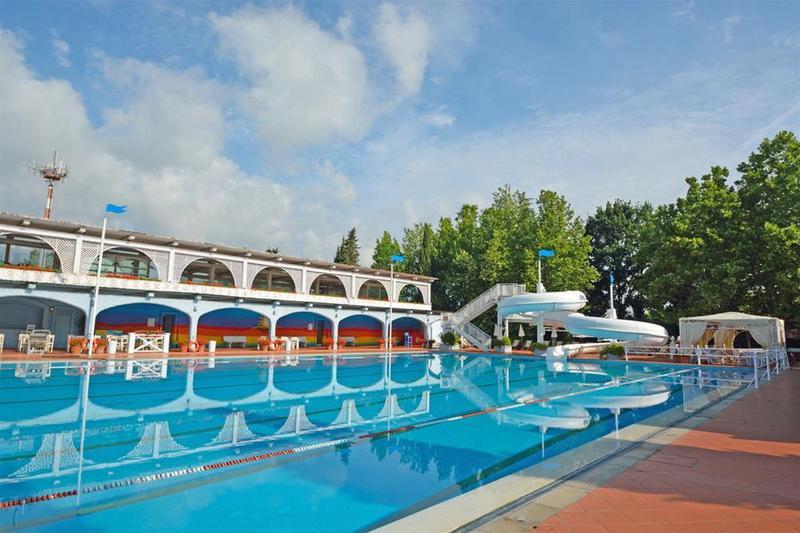 Hotel Boccaccio Calcinaia Exterior foto
