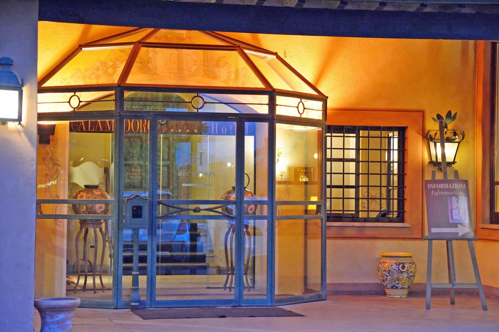 Hotel Boccaccio Calcinaia Exterior foto